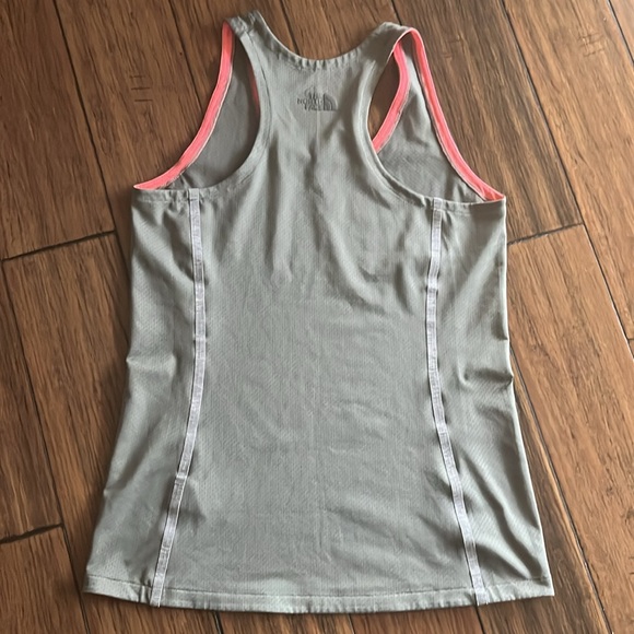 The North Face Racer Tank - Picture 3 of 5